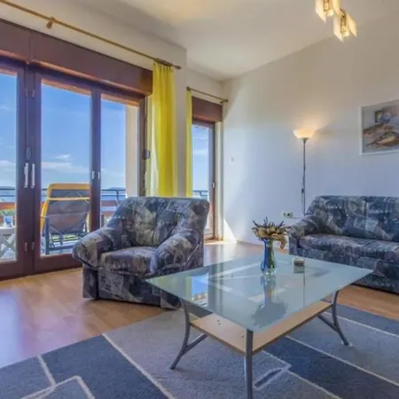 In 14231 Apartment *