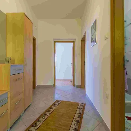 In 14231 Apartment