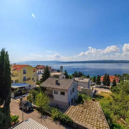 Apartment In 14231 Crikvenica