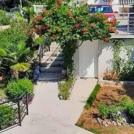 Apartment In 14231 Crikvenica