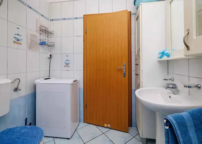 In 14231 * Crikvenica